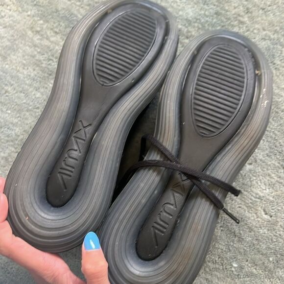 Nike Air Max 720 Throwback Future Iridescent - Size 8 Sneaker - No Box - Picture 5 of 6